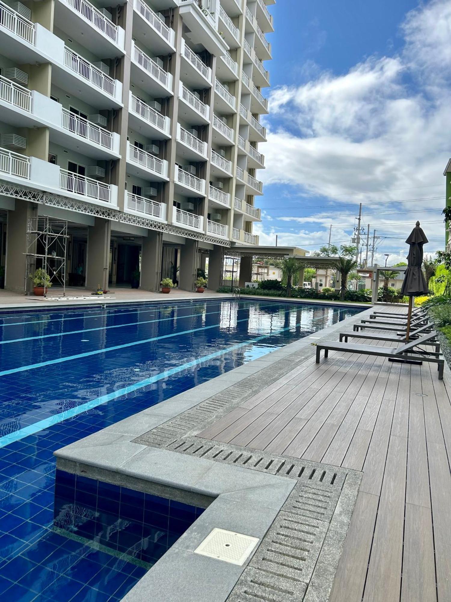 The Atherton Paranaque City Εξωτερικό φωτογραφία