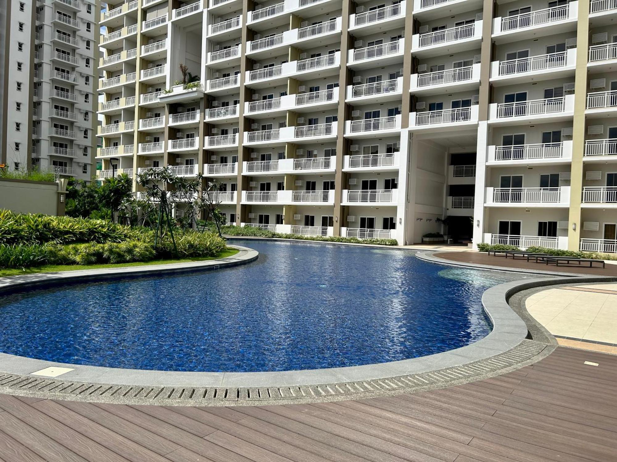 The Atherton Paranaque City Εξωτερικό φωτογραφία